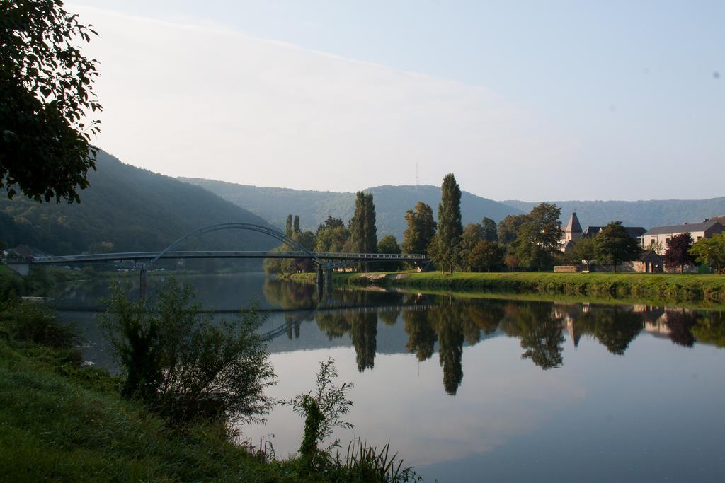 Château D' Aviette Givet Exterior foto